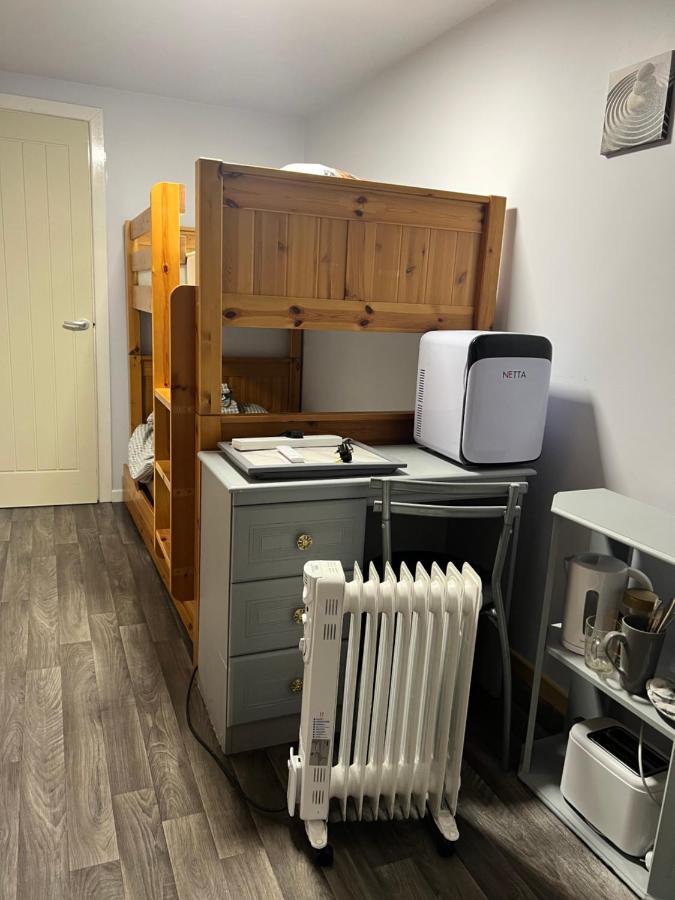 בלפסט Private Cabin, Own Access & Ensuite מראה חיצוני תמונה